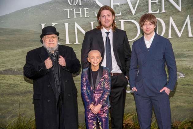 abb George R R Martin, Dexter Sol Ansell, Peter Claffey and Ira Parker as guests on the black carpet at the world premiere of HBO Max A Knight of the Seven Kingdoms, the US fantasy series at Zoo Palaast on 13 01 2025 in Berlin Berlin Germany