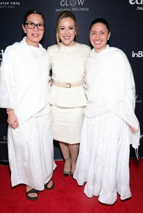 FilmHub & Siddhayatan Tirth productions present the Los Angeles red carpet premiere for the 4-Part docuseries Balance: A Perimenopause Journey at Pacific Design Centre Featuring: Sadhvi Siddhali Shree, Alyssa Milano, Sadhvi Anubhuti Where: Los Angeles, California, United States When: 13 Jan 2026 Credit: Faye s Vision Cover Images EDITORIAL USE ONLY. NOT FOR USE BY NEWSPAPERS BASED IN THE UK. Copyright: xx coverimg55381200