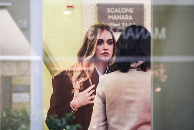 Entertainment Bilder des Tages MILAN - Chiara Ferragni arrives at the Milan courthouse for the sentencing in her Pandoro and Easter egg fraud trial. January 14th  Copyright: xEmanuelexRobertoxDexCarlix xipa-agency.netx xEmadecax IPA_Agency_IPA70046930