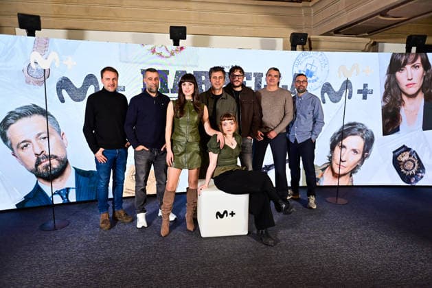 January 14, 2026, Madrid, Madrid, SPAIN: Photocall with actors Natalia de Molina, Hugo Silva, and Manuela Calle; creator and director Dani de la Torre; journalists Arturo Lezcano and Nacho Carretero, whose original idea inspired the series; and executive producers Fran AraoÂºjo (Movistar Plus+) and Pepe Ripoll Madrid SPAIN - ZUMAz108 20260114_znp_z108_017 Copyright: xRichardxZubelzux