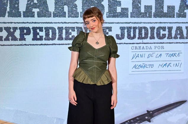 January 14, 2026, Madrid, Madrid, SPAIN: Photocall with actors Natalia de Molina, Hugo Silva, and Manuela Calle; creator and director Dani de la Torre; journalists Arturo Lezcano and Nacho Carretero, whose original idea inspired the series; and executive producers Fran AraoÂºjo (Movistar Plus+) and Pepe Ripoll Madrid SPAIN - ZUMAz108 20260114_znp_z108_021 Copyright: xRichardxZubelzux