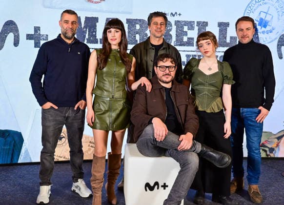 January 14, 2026, Madrid, Madrid, SPAIN: Photocall with actors Natalia de Molina, Hugo Silva, and Manuela Calle; creator and director Dani de la Torre; journalists Arturo Lezcano and Nacho Carretero, whose original idea inspired the series; and executive producers Fran AraoÂºjo (Movistar Plus+) and Pepe Ripoll Madrid SPAIN - ZUMAz108 20260114_znp_z108_022 Copyright: xRichardxZubelzux