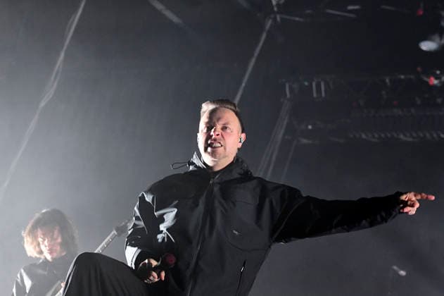 Adam Christianson and Samuel David Carter from the Architects live at a concert in the Swiss Life Hall Hannover, 13 01 202 Foto:xN.xHeuselx xFuturexImagex architects_6102