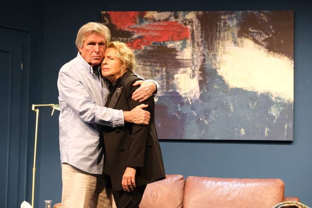 They have known each other for more than 40 years and are now on stage together for the first time Michaela May and Sigmar Solbach can be seen in Hamburg in the play Der Abschiedsbrief at the Komödie Winterhuder Fährhaus Sigmar Solbach will turn 80 in October, next year this comedy will go on tour, photo rehearsal on 14 1 2026 in Hamburg
