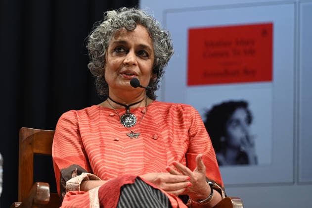 KOLKATA, INDIA - JANUARY 14: Indian author Arundhati Roy during a conversation on her new memoir Mother Mary Comes To Me during a literary session at St. Xavier s College on January 14, 2026 in Kolkata, India. (Photo by Samir Jana Hindustan Times) Arundhati Roy Discusses Her New Memoir Mother Mary Comes To Me In Kolkata