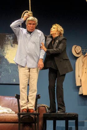 abb Michaela May plays the wife Maud with Sigmar Solbach in the role of the husband Julian Actors Actors at the photo rehearsal scene for the play The Farewell Letter by Audrey Schebat on stage at the Komoedie Winterhuder Faehrhaus on 14 01 2016 in Hamburg Hamburg Germany