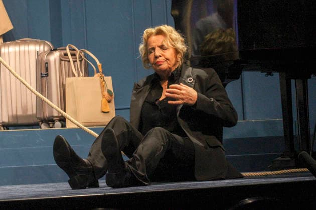 abb Michaea May plays the wife Maud actress actress at the photo rehearsal scene for the play Der Abschiedsbrief by Audrey Schebat on stage at Komoedie Winterhuder Faehrhaus on 14 01 2016 in Hamburg Hamburg Germany