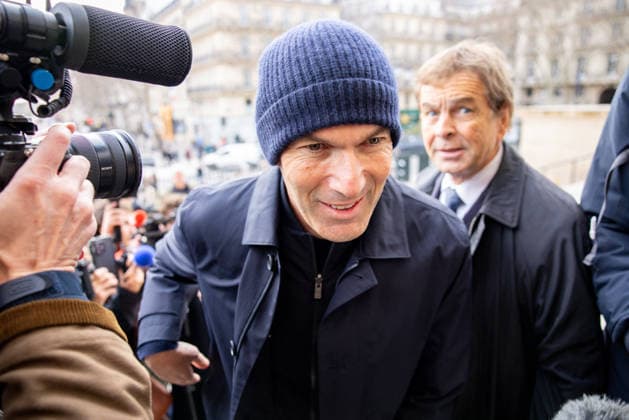 Zinédine Zidane Arrivals at the religious ceremony in tribute to Rolland Courbis at the Madeleine church in Paris, France, on January 14, 2026 Jacovides Moreau Bestimage Arrivals at the religious ceremony in tribute to Rolland Courbis at the Madeleine church in Paris, France, on January 14, 2026 Paris France  Copyright: xJACOVIDES-MOREAUx xBESTIMAGExJACOVIDES-MOREAUx xBESTIMAGEx