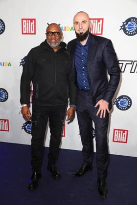 Nick Anderson NBA legend , Marcin Gortat NBA legend arriving at the NBA TIP OFF DINNER at the Axel Springer skyscraper in Berlin on 14 01 2026