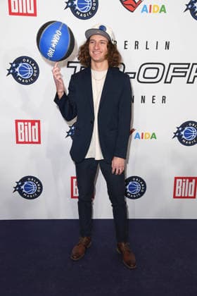 Zac Ryan aka Zac XCVIII arriving at the NBA TIP OFF DINNER at the Axel Springer skyscraper in Berlin on 14 01 2026