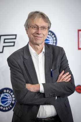 NBA Tip Off Dinner Axel Springer Walter Maria Straten Tip off Dinner Axel Springer Verlag invites you to a dinner at the publishing house in Berlin on the occasion of the NBA game on 15 01 Copyright: xEventpressxFuhrx