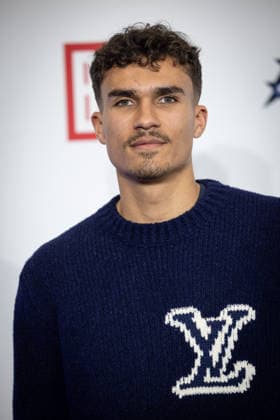 NBA Tip Off Dinner Axel Springer Tristan da Silva Tip off Dinner Axel Springer Verlag invites you to a dinner at the publishing house in Berlin on the occasion of the NBA game on January 15th Copyright: xEventpressxFuhrx