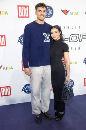 NBA Tip Off Dinner Axel Springer Tristan da Silva and girlfriend Gabrielle Wright Tip off Dinner The Axel Springer Verlag invites you to a dinner at the publishing house in Berlin on the occasion of the NBA game on 15 01 Copyright: xEventpressxFuhrx