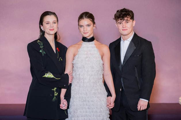 Bridgerton Season 4 Paris World Premiere - Paris Claudia Jessie, Florence Hunt and Will Tilston attend the Bridgerton Season 4 Paris World Premiere at Palais Brongniart on January 14, 2026 in Paris, France.Photo by Eliot Blondet ABACAPRESS.COM Paris France France  Copyright: xBlondetxEliot ABACAx