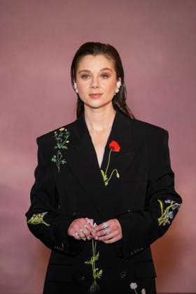 Bridgerton Season 4 Paris World Premiere - Paris Claudia Jessie attends the Bridgerton Season 4 Paris World Premiere at Palais Brongniart on January 14, 2026 in Paris, France. by Eliot Blondet ABACAPRESS.COM Paris France France  Copyright: xBlondetxEliot ABACAx