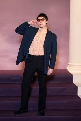 Bridgerton Season 4 Paris World Premiere - Paris Oli Higginson attends the Bridgerton Season 4 Paris World Premiere at Palais Brongniart on January 14, 2026 in Paris, France. by Eliot Blondet ABACAPRESS.COM Paris France France  Copyright: xBlondetxEliot ABACAx