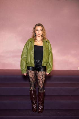 Bridgerton Season 4 Paris World Premiere - Paris Participant of France s reality television show Star Academy Lea Doffey attends the Bridgerton Season 4 Paris World Premiere at Palais Brongniart on January 14, 2026 in Paris, France. by Eliot Blondet ABACAPRESS.COM Paris France France  Copyright: xBlondetxEliot ABACAx