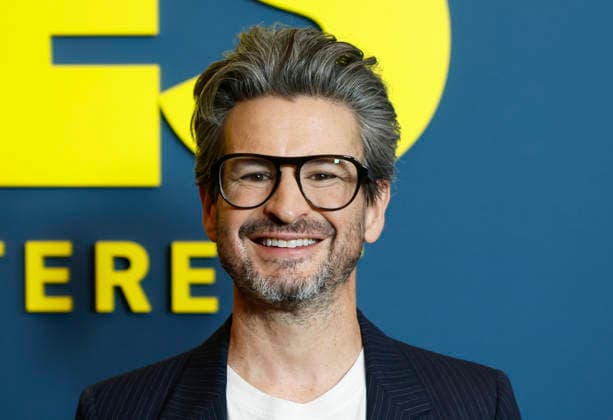 David Iserson arrives on the red carpet for Peacock s Ponies New York premiere at Whitby Hotel on Wednesday, January 14, 2026 in New York City.  NYP20260114118 JOHNxANGELILLO