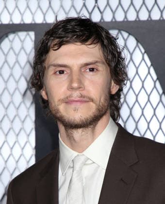FX s The Beauty Premiere Evan Peters attending FX s The Beauty Premiere held at The Museum of Modern Art on January 14, 2026 in New York City, NY New York City The Museum of Modern Art NY USA Copyright: xStevenxBergman AFF-USA.COMx