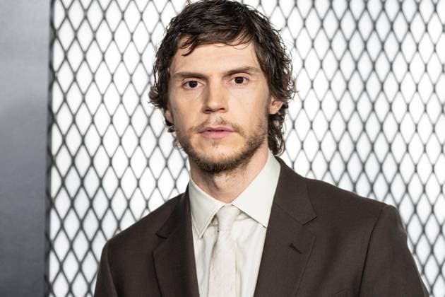 January 14, 2026, Bronx, New York, USA: Evan Peters attends premiere of FX s series The Beauty at Museum of Modern Art in New York, NY on January 14, 2026 Bronx USA - ZUMAr339 20260114_znp_r339_060 Copyright: xLevxRadinx