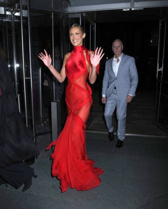January 14, 2026, New York, Ny, United States: Bella Hadid attends FX s The Beauty Red Carpet Premiere. Held at MoMA The Museum of Modern Art in New York. Zuma Press January 14, 2026. New York United States - ZUMAp281 20260114_zea_p281_024 Copyright: xPhotoxImagexPressx