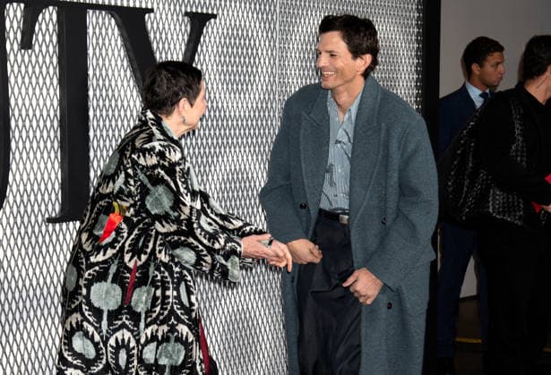 Arrivals for the New York series premiere of FX s The Beauty Featuring: Isabella Rossellini, Ashton Kutcher Where: New York, New York, United States When: 14 Jan 2026 Credit: Janet Mayer INSTARimages.com EDITORIAL USE ONLY. NOT FOR USE BY NEWSPAPERS BASED IN THE UK. Copyright: xx instar55383376
