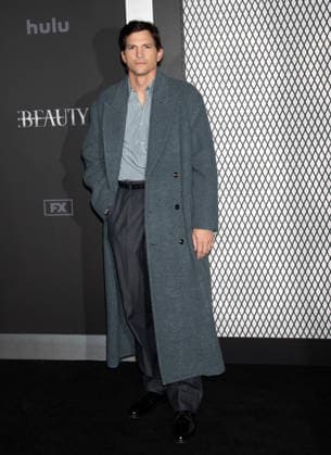 Arrivals for the New York series premiere of FX s The Beauty Featuring: Ashton Kutcher Where: New York, New York, United States When: 14 Jan 2026 Credit: Janet Mayer INSTARimages.com EDITORIAL USE ONLY. NOT FOR USE BY NEWSPAPERS BASED IN THE UK. Copyright: xx instar55383388