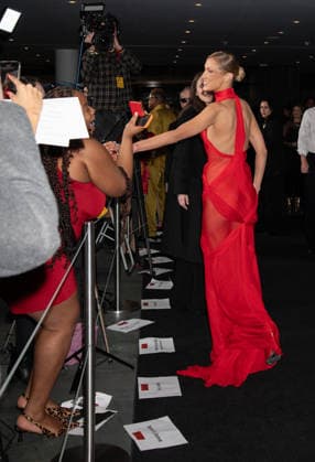 Arrivals for the New York series premiere of FX s The Beauty Featuring: Bella Hadid Where: New York, New York, United States When: 14 Jan 2026 Credit: Janet Mayer INSTARimages.com EDITORIAL USE ONLY. NOT FOR USE BY NEWSPAPERS BASED IN THE UK. Copyright: xx instar55383428