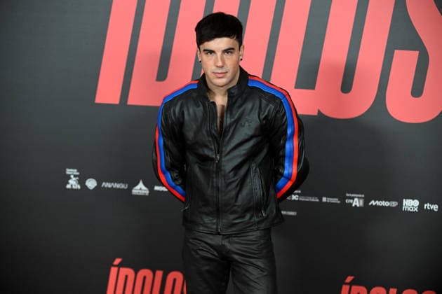 Photocall of the movie Ídolos in Madrid Actor Óscar Casas presents the movie Ídolos at the VP Hotel in Madrid, January 15, 2026, in Madrid Spain Ídolos is set in the fascinating world of the MotoGP™ World Championship and explores the human relationship between a father and his son IDOLOS CINEMA PHOTOCALL MOVIE ANA MENA ÓSCAR CASAS ROMANCE COUPLE JANUARY 15, 2026 José Madrid Madrid Madrid Espana  Copyright: xJosÃ xOlivax 7220529