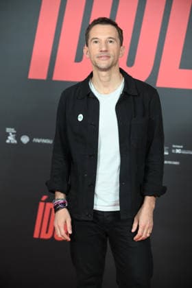 Ídolos movie photocall in Madrid Director Mat White Cross presents the movie Ídolos at the VP Hotel in Madrid, January 15, 2026, in Madrid Spain Ídolos is set in the fascinating world of the MotoGP™ World Championship and explores the human relationships between a father and his son IDOLOS CINEMA PHOTOCALL MOVIE ANA MENA ÓSCAR CASAS ROMANCE COUPLE JANUARY 15, 2026 José Madrid Madrid Madrid Spain  Copyright: xJosÃ xOlivax 7220544