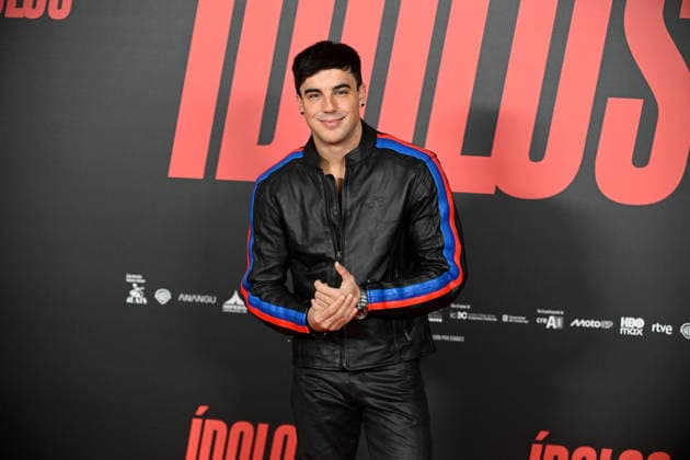Photocall of the movie Ídolos in Madrid Actor Óscar Casas presents the movie Ídolos at the VP Hotel in Madrid, January 15, 2026, in Madrid Spain Ídolos is set in the fascinating world of the MotoGP™ World Championship and explores the human relationship between a father and his son IDOLOS CINEMA PHOTOCALL MOVIE ANA MENA ÓSCAR CASAS ROMANCE COUPLE JANUARY 15, 2026 José Madrid Madrid Madrid Espana  Copyright: xJosÃ xOlivax 7220531