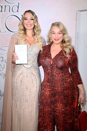 Victoria Jancke and Caterina Pogorzelski at the launch of the book Grow Glow by Victoria Jancke at The Visit Coffee, Roastery Eatery Kudamm Berlin, 14 01 2026 Foto:xN.xKubelkax xFuturexImagex grow_6126