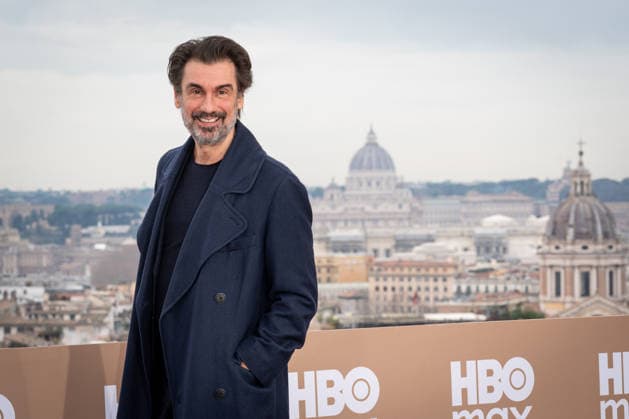 January 15, 2026, Rome, Italy: Fabrizio Gifuni attends the HBO Max Italia photocall at Hotel De La Ville in Rome, Italy, on January 15, 2026 Rome Italy - ZUMAs197 20260115_aaa_s197_197 Copyright: xStefanoxCostantinox