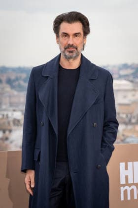 January 15, 2026, Rome, Italy: Fabrizio Gifuni attends the HBO Max Italia photocall at Hotel De La Ville in Rome, Italy, on January 15, 2026 Rome Italy - ZUMAs197 20260115_aaa_s197_199 Copyright: xStefanoxCostantinox