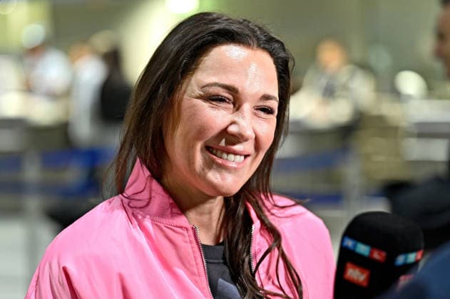 RTL Dschungelcamp 2026 Simone Ballack on the occasion of the departure of the candidates of the RTL program Ich bin ein Star holt mich hier raus to the Jungle Camp 2026 in Australia on 15 01 2026 at Frankfurt Main Airport 20260115MWI098890