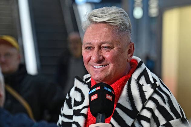 RTL Dschungelcamp 2026 Hubert Fella on the occasion of the departure of the candidates of the RTL program Ich bin ein Star holt mich hier raus to the Jungle Camp 2026 in Australia on 15 01 2026 at Frankfurt Main Airport 20260115MWI098488