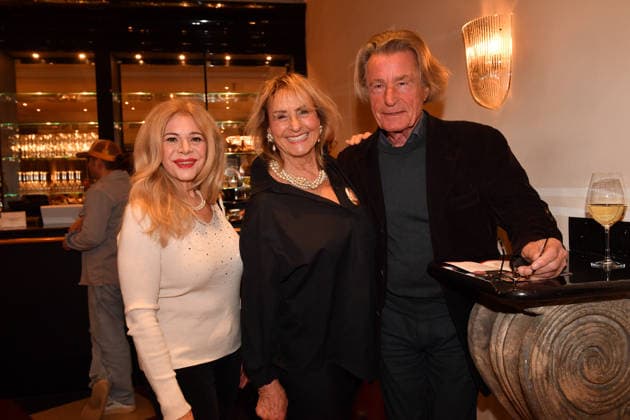 Julia Kent, Diana Körner Premiere Wer schießt auf Frau Hummel Comedy at the Hotel Bayerischer Hof Munich January 15, 2026