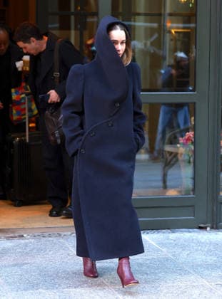 Emilia Clarke out in New York Actress Emilia Clarke leaves her hotel in Soho, New York on January 15, 2026. Photo by Dylan Travis ABACAPRESS.COM New York NY  Copyright: xDylanxTravis ABACAx