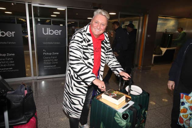 Hubert Fella at the departure of the jungle camp candidates of the RTL reality TV show Ich bin ein Star holt mich hier raus to Australia at Frankfurt am Main Airport Frankfurt, 15 01 2026 Foto:xAgenturxWehnertx xGränzdörferx xFuturexImagex dschungelcamp_6101