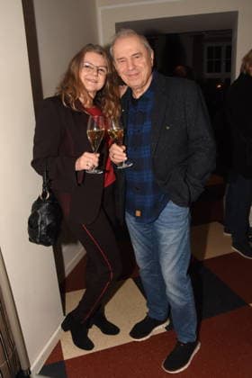 Doris Guenther Sigl Musiker Saenger Muenchen 15 01 2026 Komoedie im Bayerischen Hof Premiere Wer schiesst auf Frau Hummel Foto Bernd Muenchen Muenchen