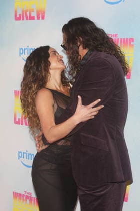 THE WRECKING CREW Screening New York Special Screening of Amazon MGM Studios™ THE WRECKING CREW Held at Regal Times Square Featuring: Adria Arjona, Jason Momoa Where: New York, New York, United States When: 15 Jan 2026 Credit: Udo Salters WENN New York New York United States Copyright: xUdoxSalters WENNx wenn40888066 DS7x wenn40888066