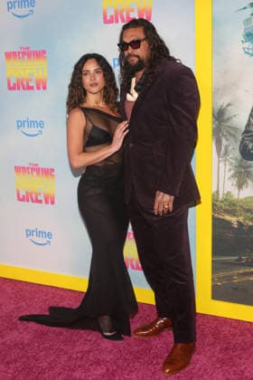 THE WRECKING CREW Screening New York Special Screening of Amazon MGM Studios™ THE WRECKING CREW Held at Regal Times Square Featuring: Adria Arjona, Jason Momoa Where: New York, New York, United States When: 15 Jan 2026 Credit: Udo Salters WENN New York New York United States Copyright: xUdoxSalters WENNx wenn40888071 DS7x wenn40888071