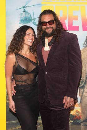 THE WRECKING CREW Screening New York Special Screening of Amazon MGM Studios™ THE WRECKING CREW Held at Regal Times Square Featuring: Adria Arjona, Jason Momoa Where: New York, New York, United States When: 15 Jan 2026 Credit: Udo Salters WENN New York New York United States Copyright: xUdoxSalters WENNx wenn40888078 DS7x wenn40888078