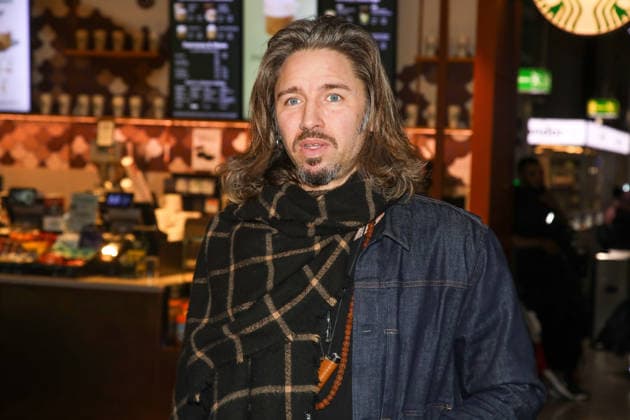 Departure of the candidates of the RTL TV show ICH BIN EIN STAR HOLT MICH HIER RAUS Frankfurt Main, 16 01 2026 Gil Ofarim departing for Australia to the RTL Jungle Camp 2026 at Frankfurt Airport Hesse Germany Copyright: xMatthiasxGränzdörferx