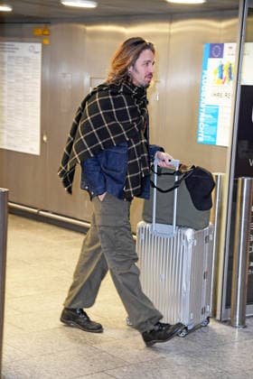Gil Ofarim departure of the candidates of the RTL TV show ICH BIN EIN STAR, HOLT MICH HIER RAUS at Frankfurt Airport in Frankfurt am Main on 16 01 2026