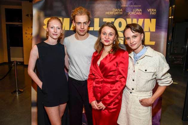 abb Dana Herfurth, Campbell Caspary, Hille Norden and Luna Jordan as guests on the red carpet at the premiere of the movie SmallTown Girl at the cinema in the Kulturbrauerei on 15 01 2026 Berlin Germany