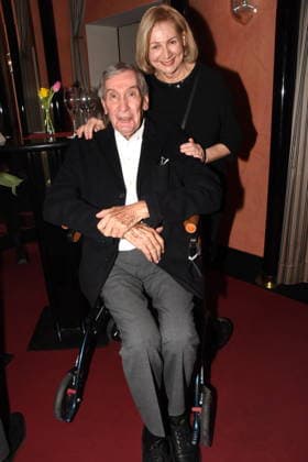 Dr med Klaus Ihm Doctor for Gynecology and Obstetrics with Mrs. Muenchen 15 01 2026 Comedy in the Bayerischer Hof Premiere Who shoots at Mrs. Hummel Photo Bernd Muenchen Muenchen