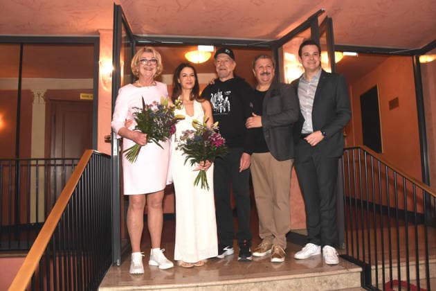 Actor Saskia Vester, Actress Anna Lena Class, Actress Dirk Galuba, Actor Aykut Kayacik Actor Alexander Mattheis Actor Muenchen 15 01 2026 Komoedie im Bayerischen Hof Premiere Wer schiesst auf Frau Hummel Foto Bernd Muenchen Muenchen