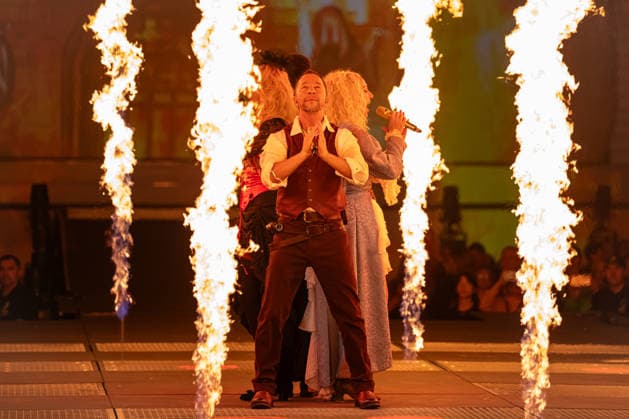 DJ BoBo, Europa Park Arena, The Great Adventure, concert, January 15, Europa Park Rust, Eurodance, live show, spectacular stage, lighting effects, dancers, choreography, hits, fans, sold out, tour start, multimedia show, Copyright: xFINLEYxMÖRCHx