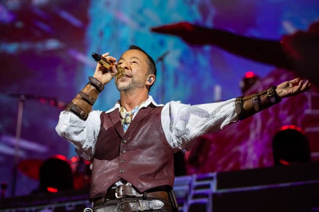 DJ BoBo, Europa Park Arena, The Great Adventure, concert, January 15, Europa Park Rust, Eurodance, live show, spectacular stage, lighting effects, dancers, choreography, hits, fans, sold out, tour start, multimedia show, VR experience, Copyright: xFINLEYxMÖRCHx